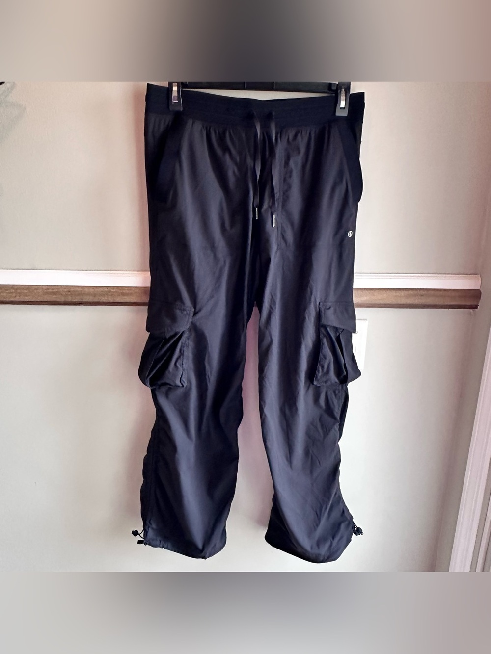 Lululemon Dance Studio Relaxed Fit Mid-Rise Cargo Pants Black W5GILS